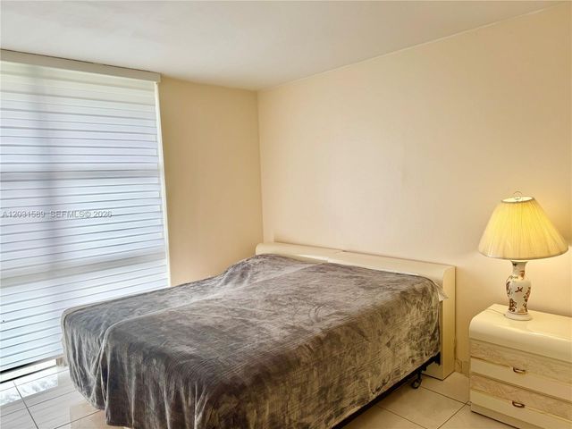 17600 N Bay Rd N302, Sunny Isles Beach, FL 33160