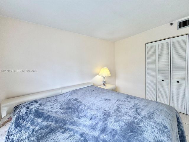 17600 N Bay Rd N302, Sunny Isles Beach, FL 33160