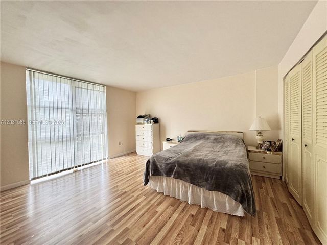 17600 N Bay Rd N302, Sunny Isles Beach, FL 33160