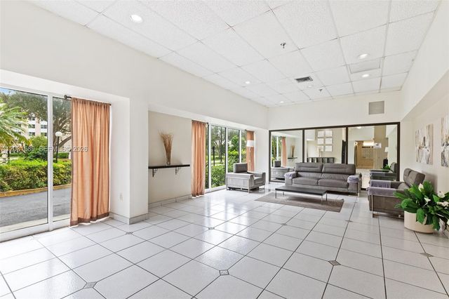 17600 N Bay Rd N302, Sunny Isles Beach, FL 33160