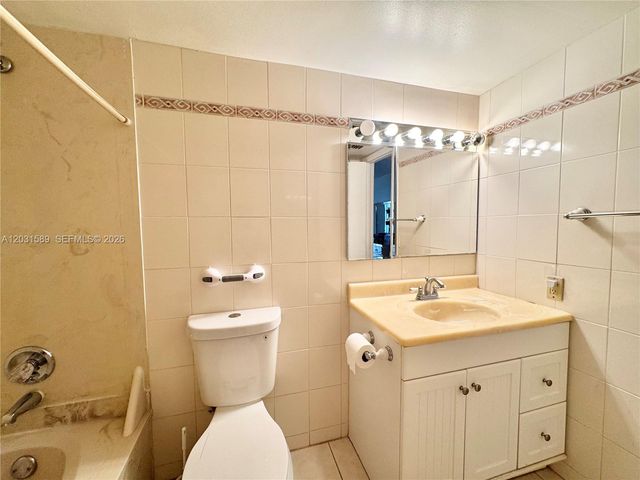17600 N Bay Rd N302, Sunny Isles Beach, FL 33160