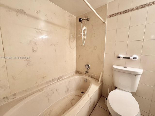 17600 N Bay Rd N302, Sunny Isles Beach, FL 33160