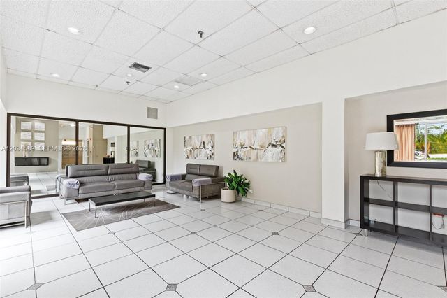 17600 N Bay Rd N302, Sunny Isles Beach, FL 33160