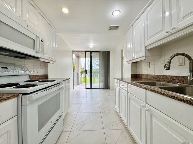 17600 N Bay Rd N302, Sunny Isles Beach, FL 33160