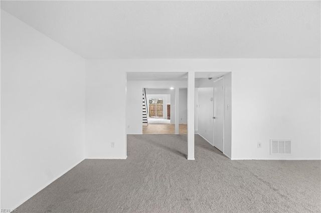 150 Tower DR, Virginia Beach, VA 23462
