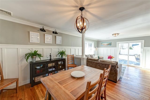 75 Hazard Avenue, Huntington Station, NY 11746