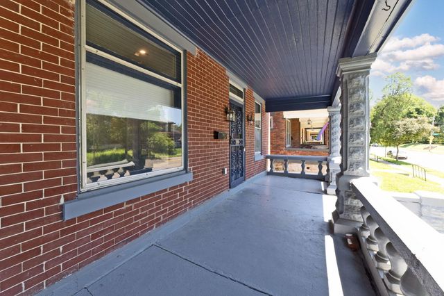 1698 Bryden Road, Columbus, OH 43205