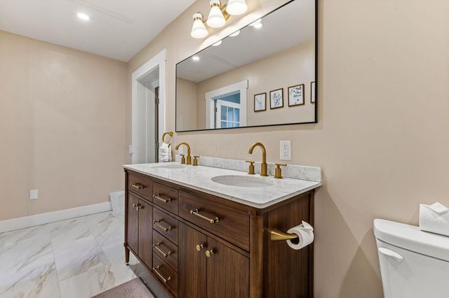 1698 Bryden Road, Columbus, OH 43205