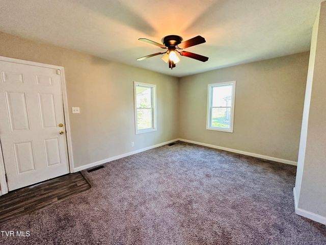 1323 Goodson Avenue, Morristown, TN 37814
