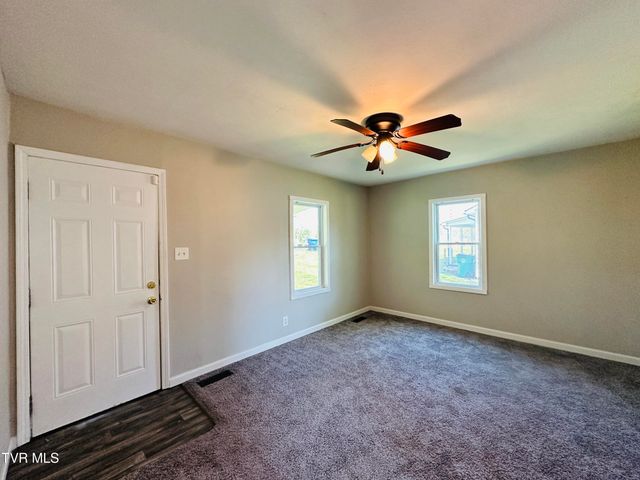 1323 Goodson Avenue, Morristown, TN 37814