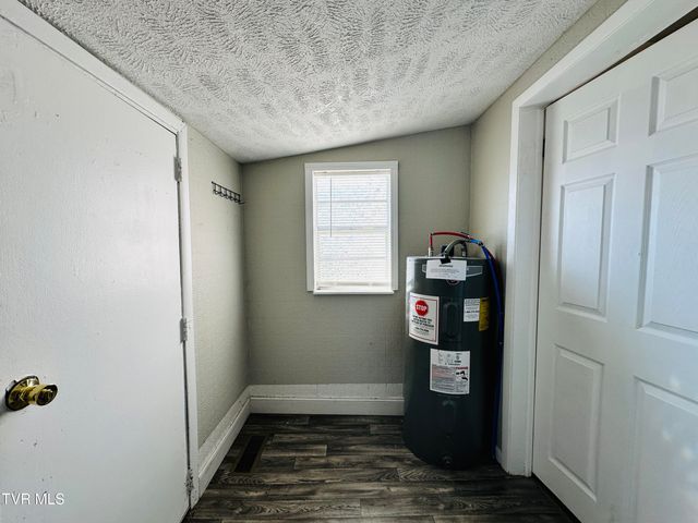 1323 Goodson Avenue, Morristown, TN 37814