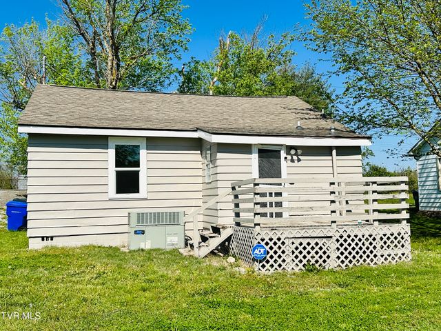 1323 Goodson Avenue, Morristown, TN 37814