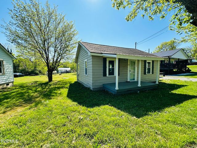 1323 Goodson Avenue, Morristown, TN 37814