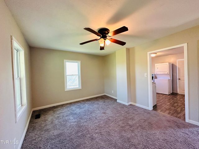 1323 Goodson Avenue, Morristown, TN 37814