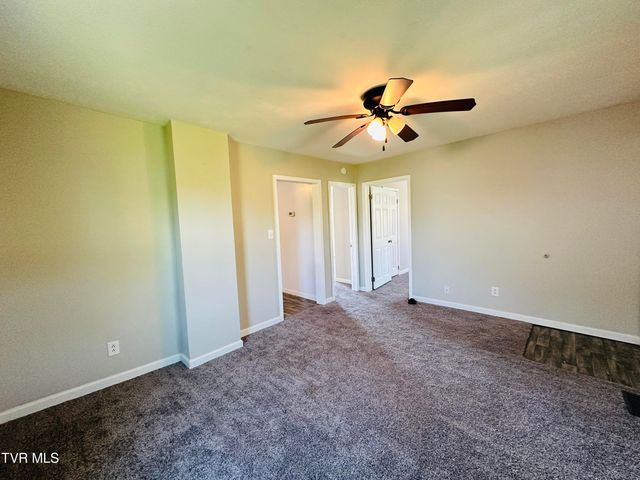 1323 Goodson Avenue, Morristown, TN 37814