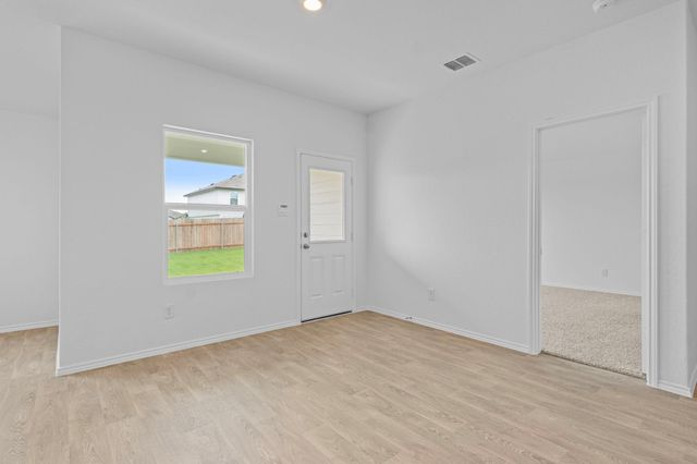 323 Boatman CV, Seguin, TX 78666