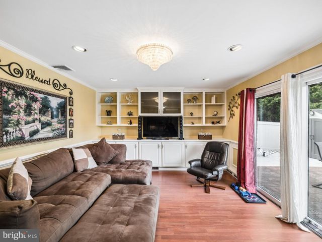 515 DAVIS RD, Cheltenham, PA 19012