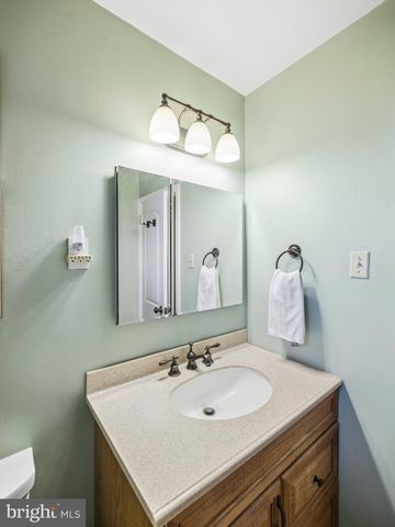 515 DAVIS RD, Cheltenham, PA 19012