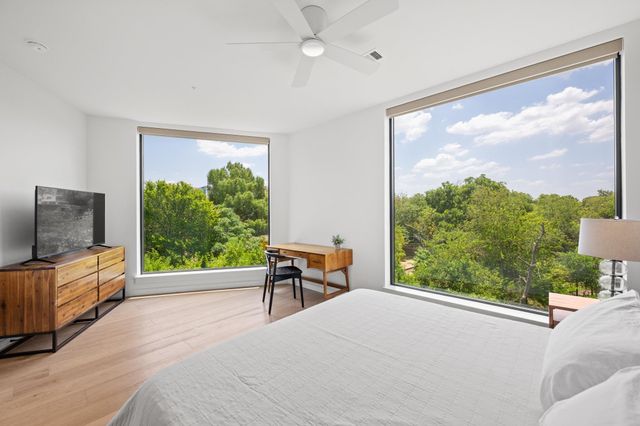 2209 S 1st ST 328, Austin, TX 78704
