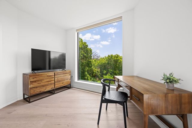 2209 S 1st ST 328, Austin, TX 78704