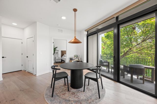 2209 S 1st ST 328, Austin, TX 78704