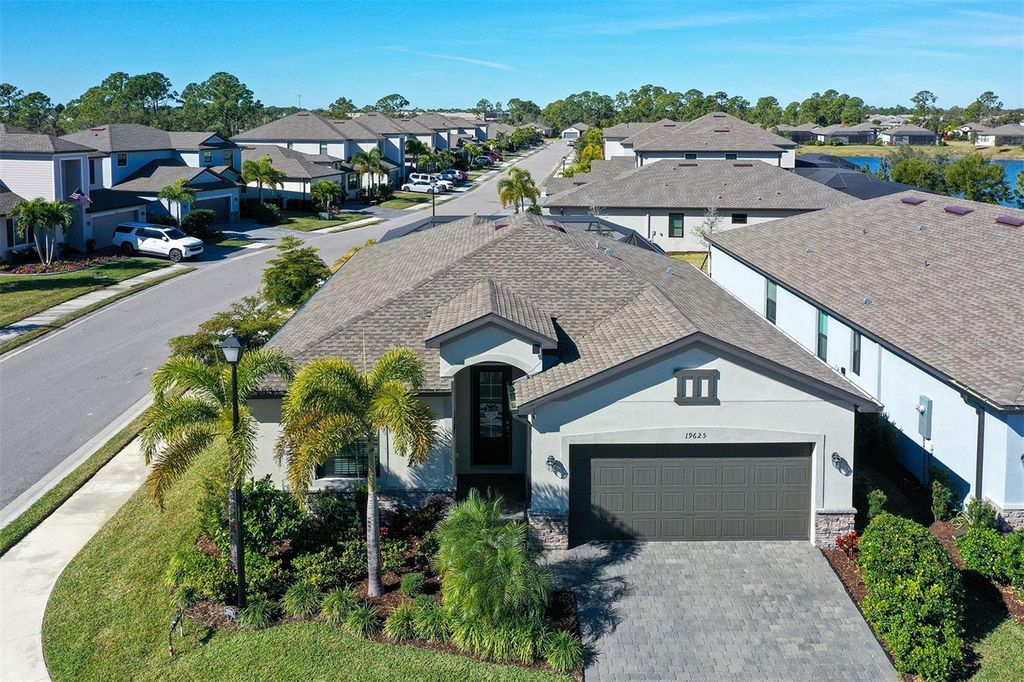 19625 FISHHAWK TRAIL, Venice, FL 34293