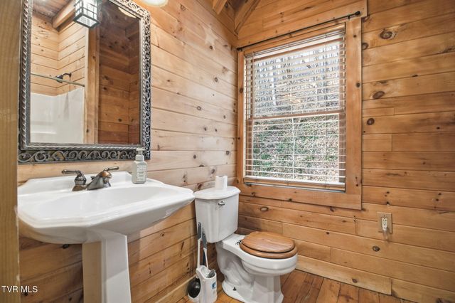 24481 Walden Road, Abingdon, VA 24210