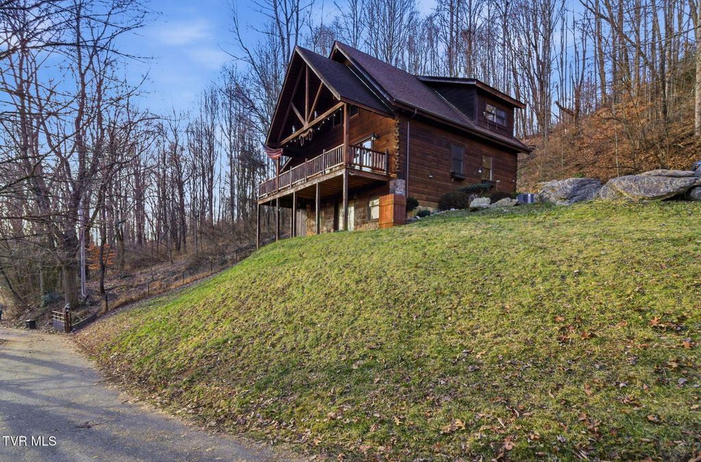 24481 Walden Road, Abingdon, VA 24210