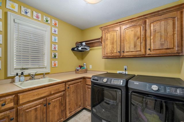 4144 E Windsong Court, Springfield, MO 65809