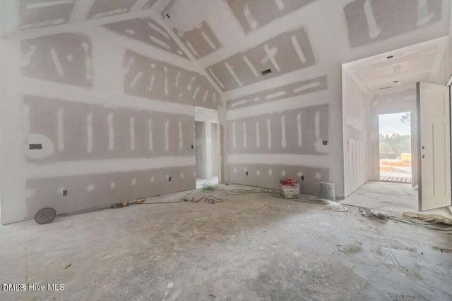 213 Telluride Court, Aberdeen, NC 28315