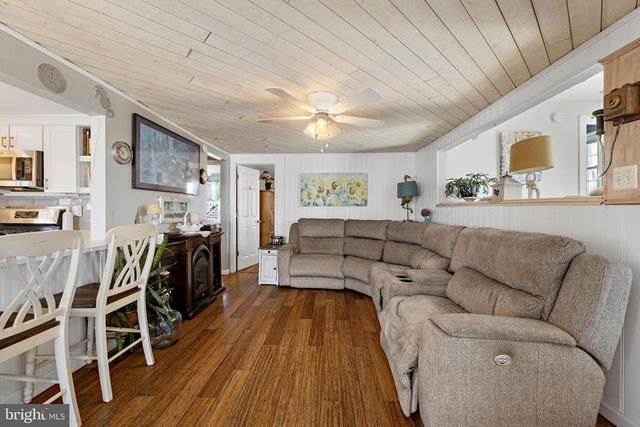 78 JERI ANN DRIVE, Manahawkin, NJ 08050