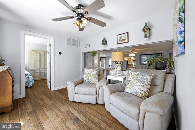 78 JERI ANN DRIVE, Manahawkin, NJ 08050