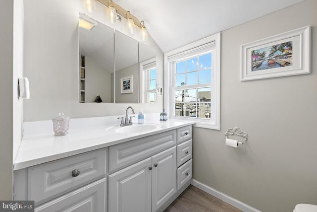 78 JERI ANN DRIVE, Manahawkin, NJ 08050