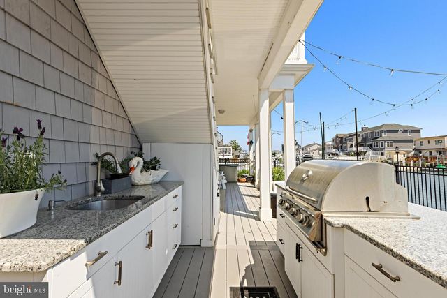 78 JERI ANN DRIVE, Manahawkin, NJ 08050