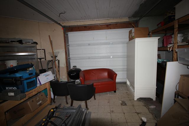 2243 N Kellett Avenue, Springfield, MO 65803