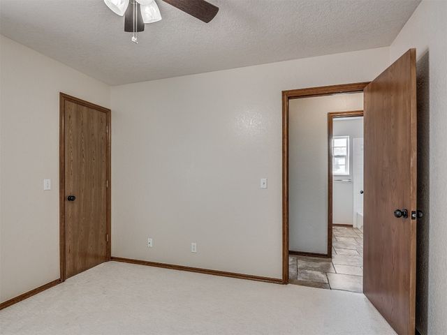 400 Ryan Way, Edmond, OK 73003