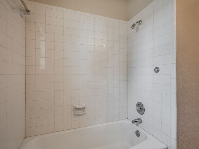 400 Ryan Way, Edmond, OK 73003