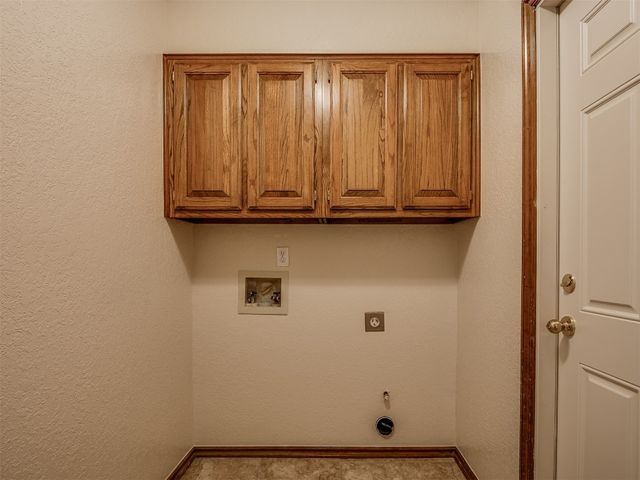 400 Ryan Way, Edmond, OK 73003