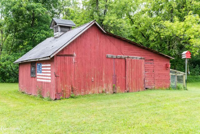 6144 E Atherton Road, Burton, MI 48519