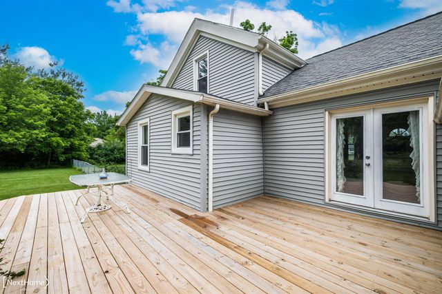 6144 E Atherton Road, Burton, MI 48519