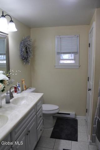 5764 Amsterdam Road, Schenectady, NY 12302