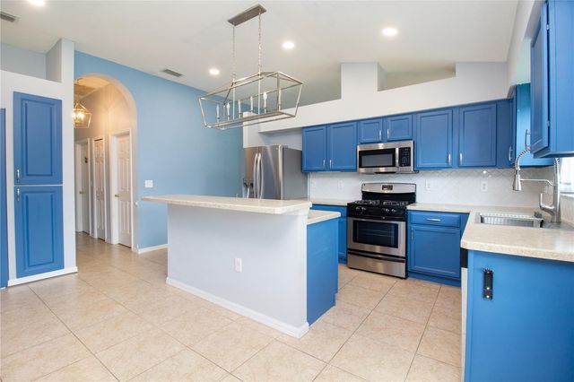 25500 GEDDY DRIVE, Land O Lakes, FL 34639