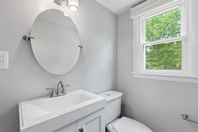 8543 MOUNT VERNON HWY, Alexandria, VA 22309