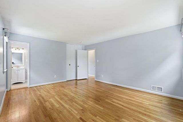 8543 MOUNT VERNON HWY, Alexandria, VA 22309