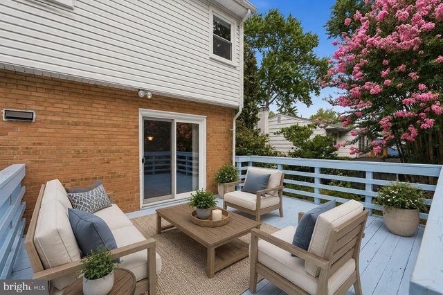 8543 MOUNT VERNON HWY, Alexandria, VA 22309