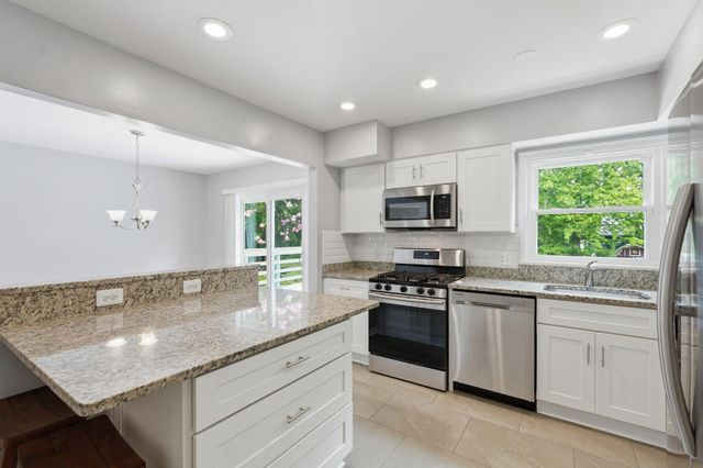 8543 MOUNT VERNON HWY, Alexandria, VA 22309