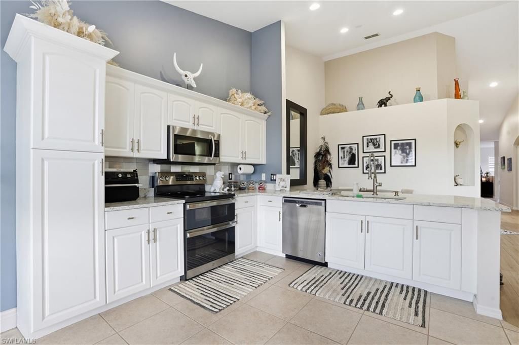 20070 Seagrove ST 1907, ESTERO, FL 33928 — photo 4