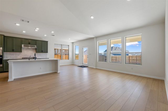 537 Redding WAY, Georgetown, TX 78633