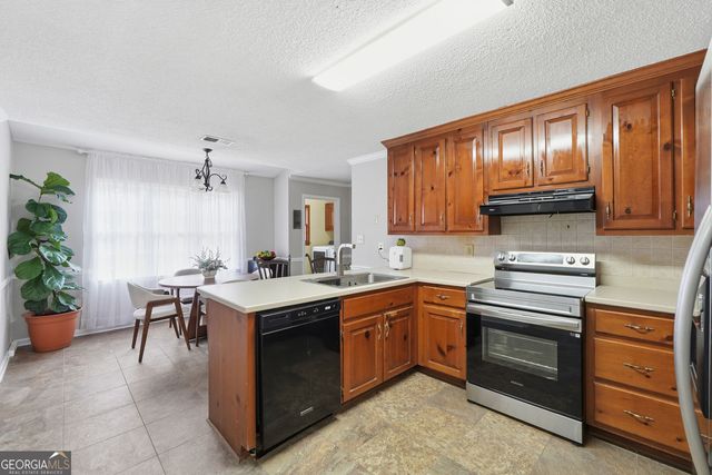 5665 Fairwood Drive, Acworth, GA 30101