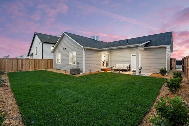 703 Spaniel Lane, Belgrade, MT 59714